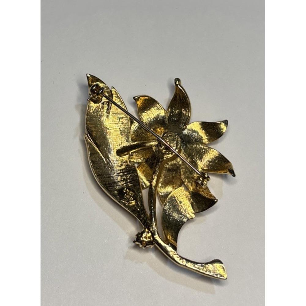 Signed BEST Orange Red Enamel Flower Brooch Rhinestone Gold Tone Floral Pin 2" - Picture 3 of 3
